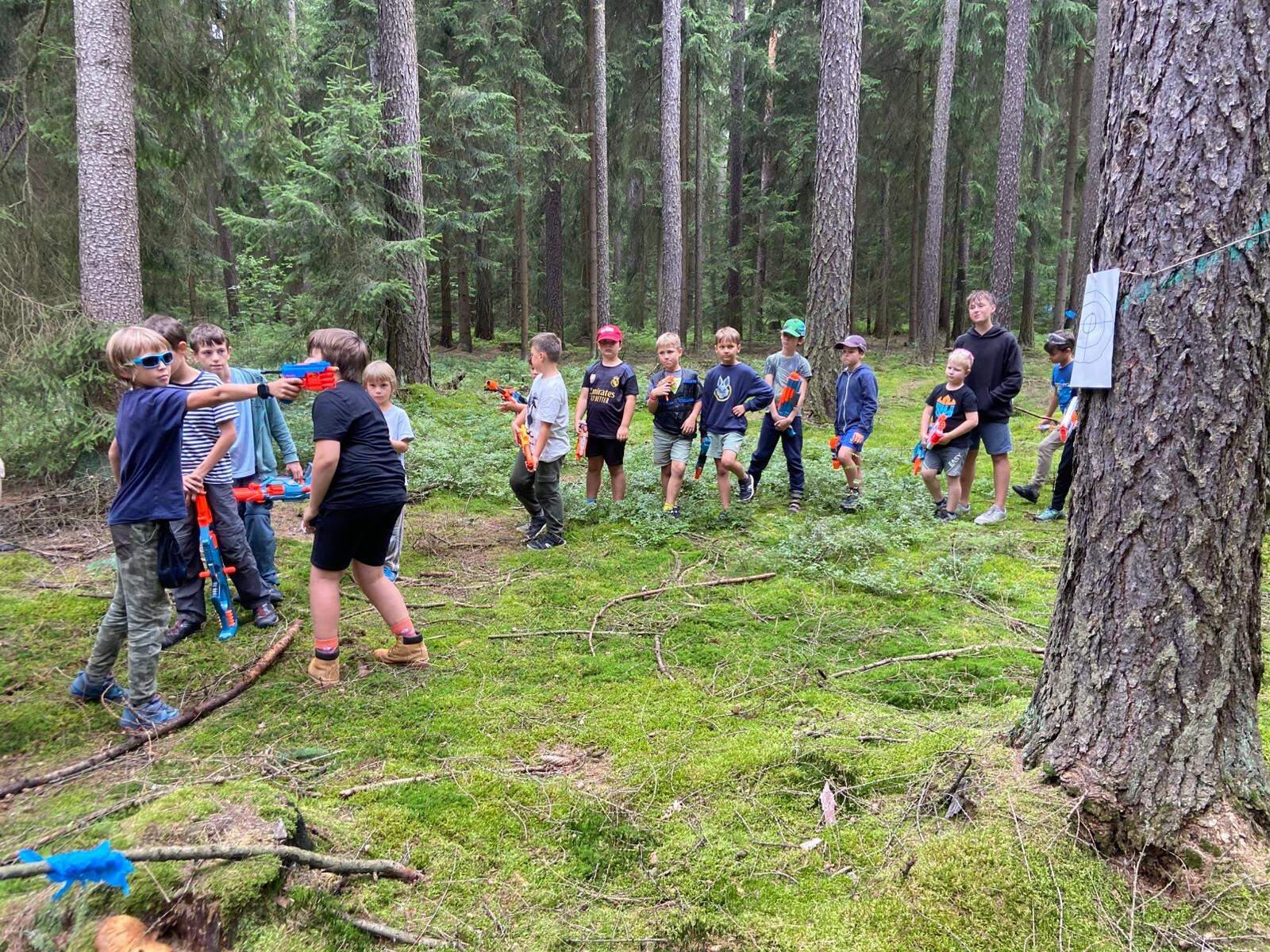 střelba na NERF příměstském táboře