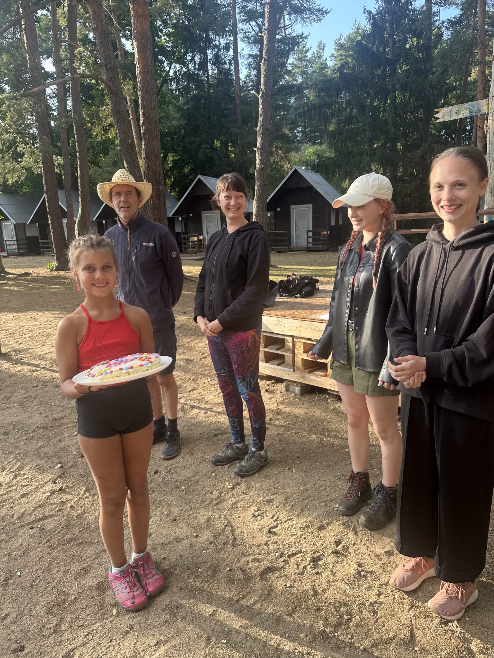 narozeniny na letním táboře