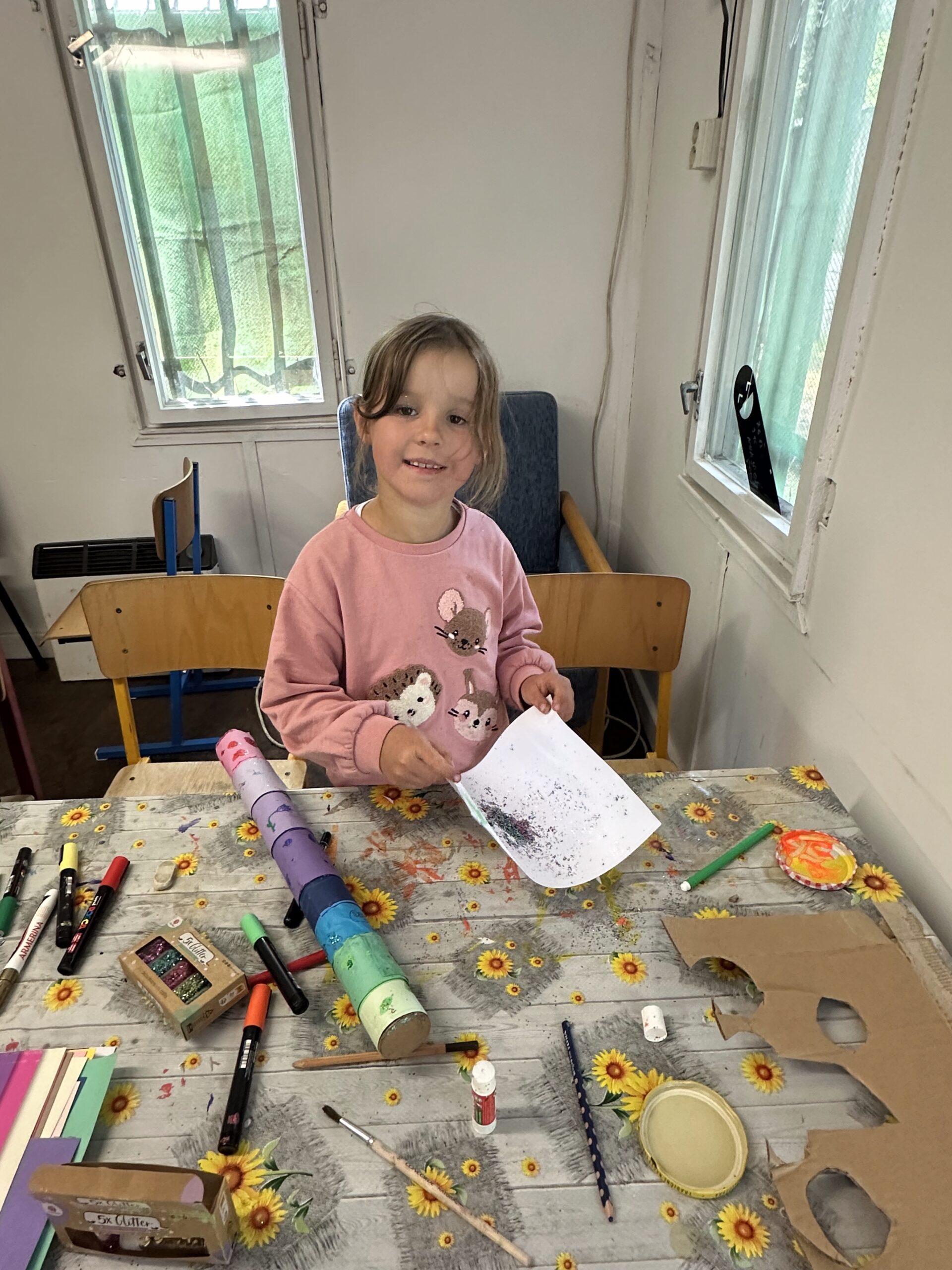 kreativní oddíl na letním táboře